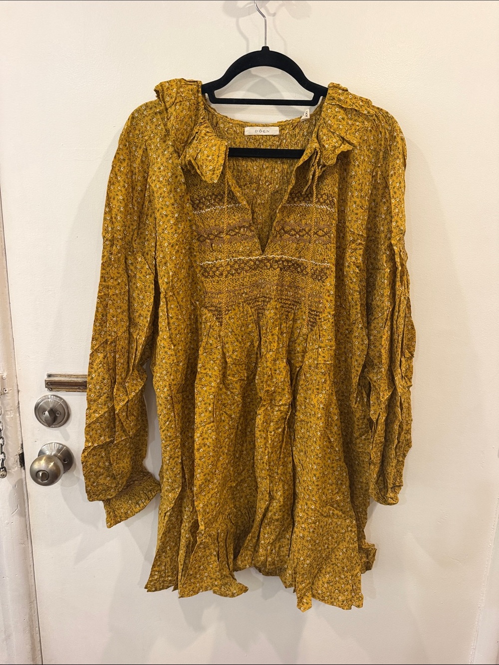Doen Mustard Floral Smocked Tunic